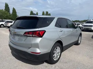 Chevrolet Equinox 2022 LS 4p SUV con 1 fila de asientos