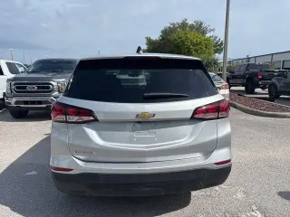 Chevrolet Equinox 2022 LS 4p SUV con 1 fila de asientos
