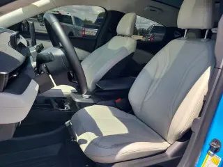 Ford Mustang Mach-E 2023 Premium 4p SUV