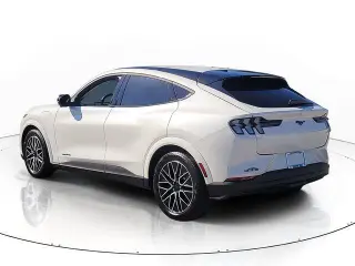 Ford Mustang Mach-E 2025 AWD Premium 4p SUV