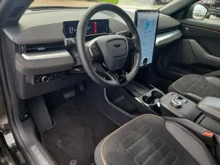 Ford Mustang Mach-E 2023 AWD GT 4p SUV