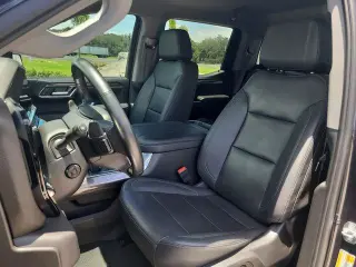 Chevrolet Silverado 1500 2023 4x4 LTZ 4p Crew Cab 5.8 ft. SB