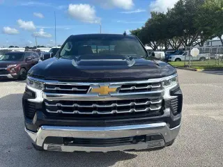 Chevrolet Silverado 1500 2023 4x4 LTZ 4p Crew Cab 5.8 ft. SB