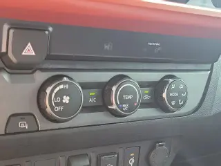 Toyota Tacoma 2020 4x2 TRD Sport 4p Doble Cabina Extendida 5.0 ft CB