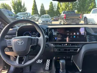 Toyota Camry 2025 XSE 4p Sedan