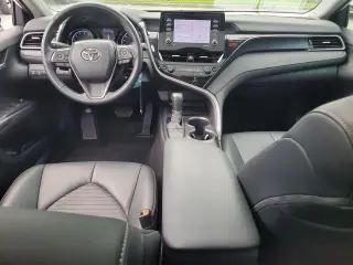 Toyota Camry 2024 SE 4p Sedan