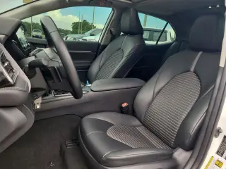 Toyota Camry 2024 SE 4p Sedan