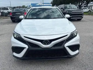 Toyota Camry 2024 SE 4p Sedan