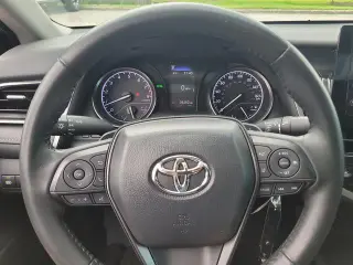 Toyota Camry 2024 SE 4p Sedan