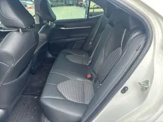 Toyota Camry 2024 SE 4p Sedan