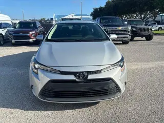 Toyota Corolla 2024 LE 4p Sedan
