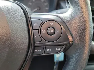 Toyota Corolla 2024 LE 4p Sedan