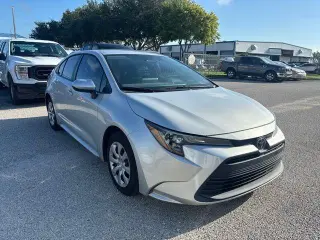 Toyota Corolla 2024 LE 4p Sedan
