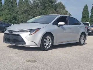 Toyota Corolla 2024 LE 4p Sedan