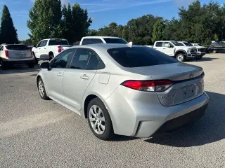 Toyota Corolla 2024 LE 4p Sedan
