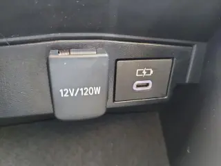 Toyota Corolla 2024 LE 4p Sedan