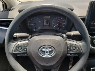 Toyota Corolla 2024 LE 4p Sedan