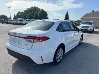 Toyota Corolla 2024 LE 4p Sedan