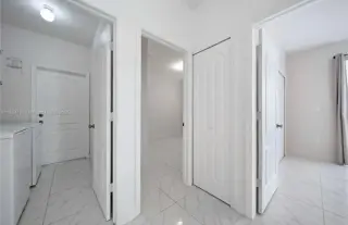 3 Bedroom 2Bath in westchester