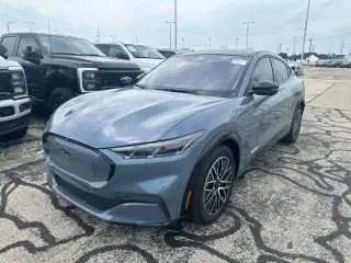 Ford Mustang Mach-E 2024 AWD Premium 4 puertas SUV