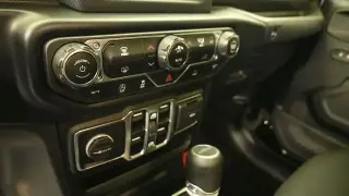 Jeep Gladiator 2021 4x4 Sport 4 puertas Cabina Crew 5.0 pies SB
