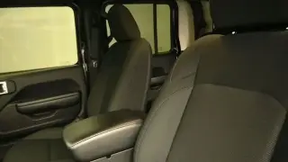 Jeep Gladiator 2021 4x4 Sport 4 puertas Cabina Crew 5.0 pies SB
