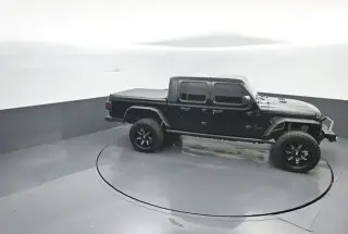 Jeep Gladiator 2021 4x4 Sport 4 puertas Cabina Crew 5.0 pies SB