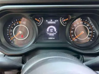 Jeep Gladiator 2025 4x4 Sport 4 puertas Crew Cab 5.0 pies SB