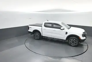Ford Ranger 2024 4x4 Lariat 4 puertas SuperCrew 5.0 ft. SB