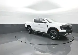 Ford Ranger 2024 4x4 Lariat 4 puertas SuperCrew 5.0 ft. SB