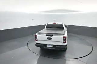 Ford Ranger 2024 4x4 Lariat 4 puertas SuperCrew 5.0 ft. SB