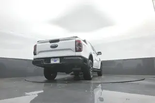 Ford Ranger 2024 4x4 Lariat 4 puertas SuperCrew 5.0 ft. SB