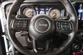 Jeep Gladiator 2024 4x4 Mojave 4 puertas Crew Cab 5.0 pies. SB