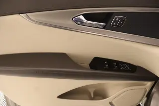 Lincoln Nautilus 2019 Select 4dr SUV