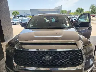 Toyota Tundra 2020 4x4 SR5 4 puertas Cabina CrewMax Pickup SB