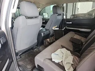 Toyota Tundra 2020 4x4 SR5 4 puertas Cabina CrewMax Pickup SB