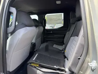 Toyota Tacoma 2026 4x4 TRD Sport 4 puertas, Doble Cabina, 5.0 pies caja corta, 8 velocidades automático