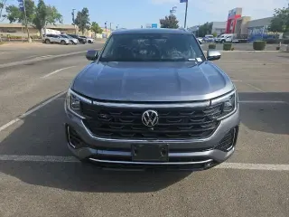 Volkswagen Atlas Cross Sport 2024 AWD SEL Premium R-Line 4Motion 4p SUV