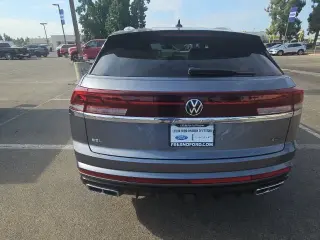 Volkswagen Atlas Cross Sport 2024 AWD SEL Premium R-Line 4Motion 4p SUV