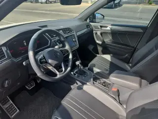 Volkswagen Tiguan 2022 SE R-Line Negro 4p SUV
