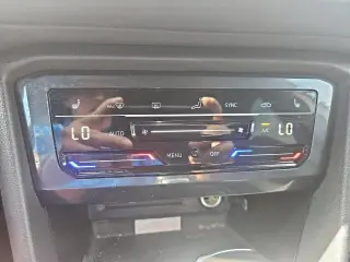 Volkswagen Tiguan 2022 SE R-Line Negro 4p SUV