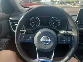 Nissan Rogue 2022 AWD SV 4dr Crossover