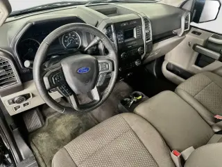 Ford F-150 2016 4x2 XLT 4 puertas SuperCab 6.5 pies. SB