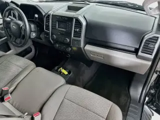 Ford F-150 2016 4x2 XLT 4 puertas SuperCab 6.5 pies. SB