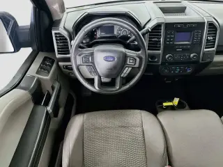 Ford F-150 2016 4x2 XLT 4 puertas SuperCab 6.5 pies. SB