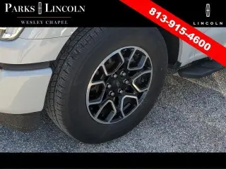 Ford F-150 2023 4x2 XLT 4 puertas SuperCrew 5.5 pies. SB