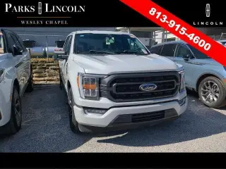 Ford F-150 2023 4x2 XLT 4 puertas SuperCrew 5.5 pies. SB