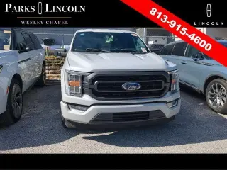 Ford F-150 2023 4x2 XLT 4 puertas SuperCrew 5.5 pies. SB