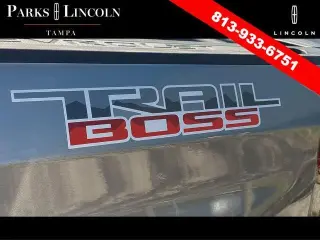 Chevrolet Silverado 1500 2021 4x4 Custom Trail Boss 4 puertas Cabina Crew 5.8 pies. SB