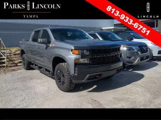 Chevrolet Silverado 1500 2021 4x4 Custom Trail Boss 4 puertas Cabina Crew 5.8 pies. SB